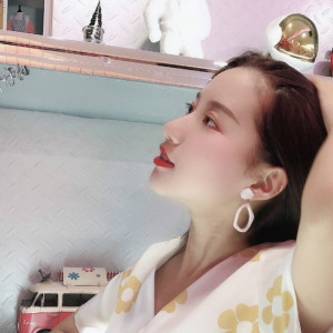 呵呵恩恩哦的整形术后图片