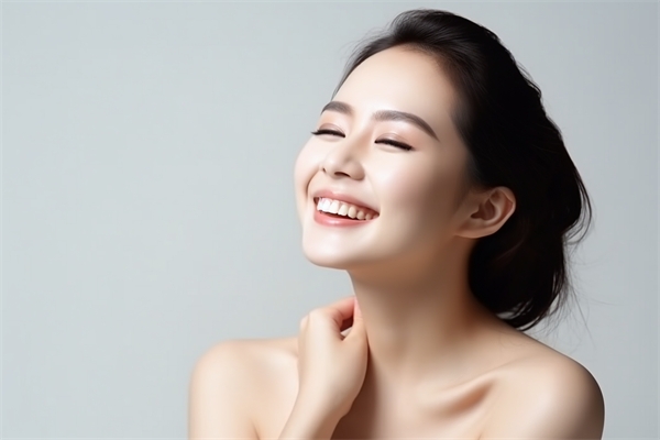 上海哪家美容医院比较专业的进行隆胸和隆鼻手术？